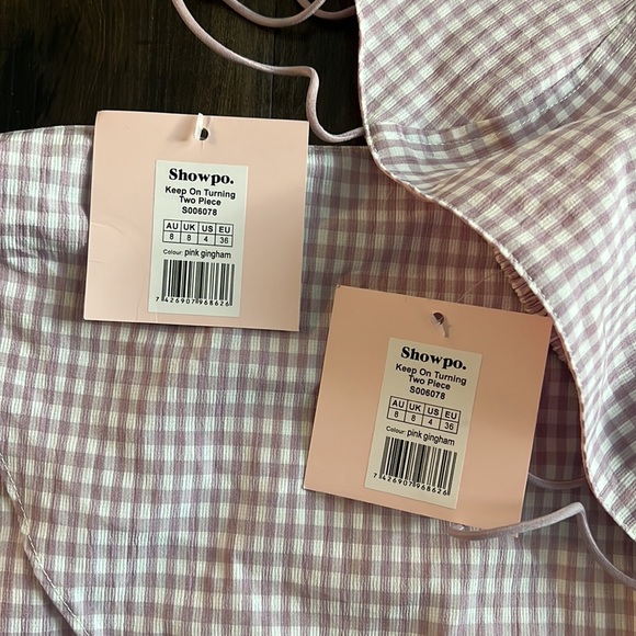 Pink Showpo Set - “keep on turning two piece” - Picture 4 of 4